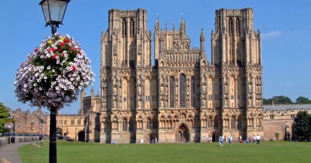 Things to do in Wells Cathedral