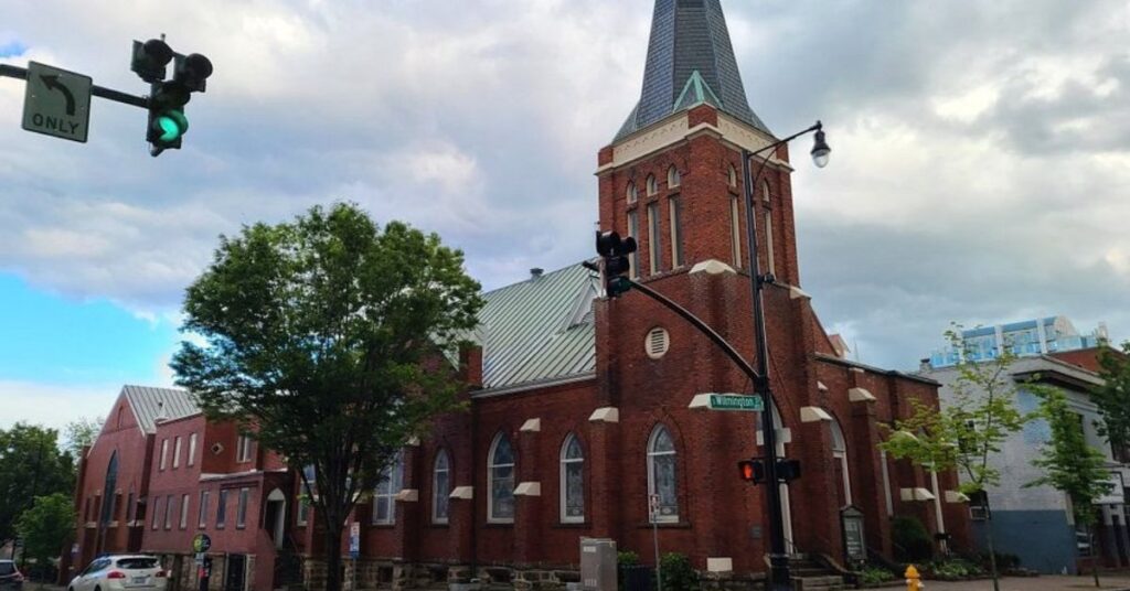 Things to Do in Carlin First Baptist Church