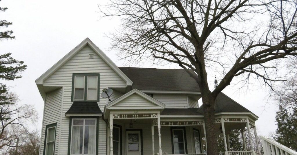 Things to do in Montello History Tour