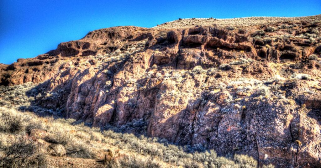 Things to do in Nixon showing Incandescent Rocks 